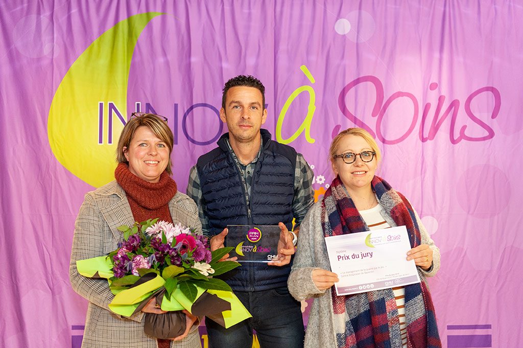 Équipe qui a remporté le prix du jury dans le cadre des Trophées Innov'à soins 2019 