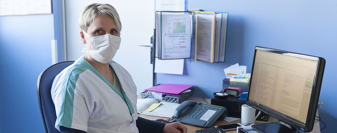 Covid-19 : laboratoire de virologie