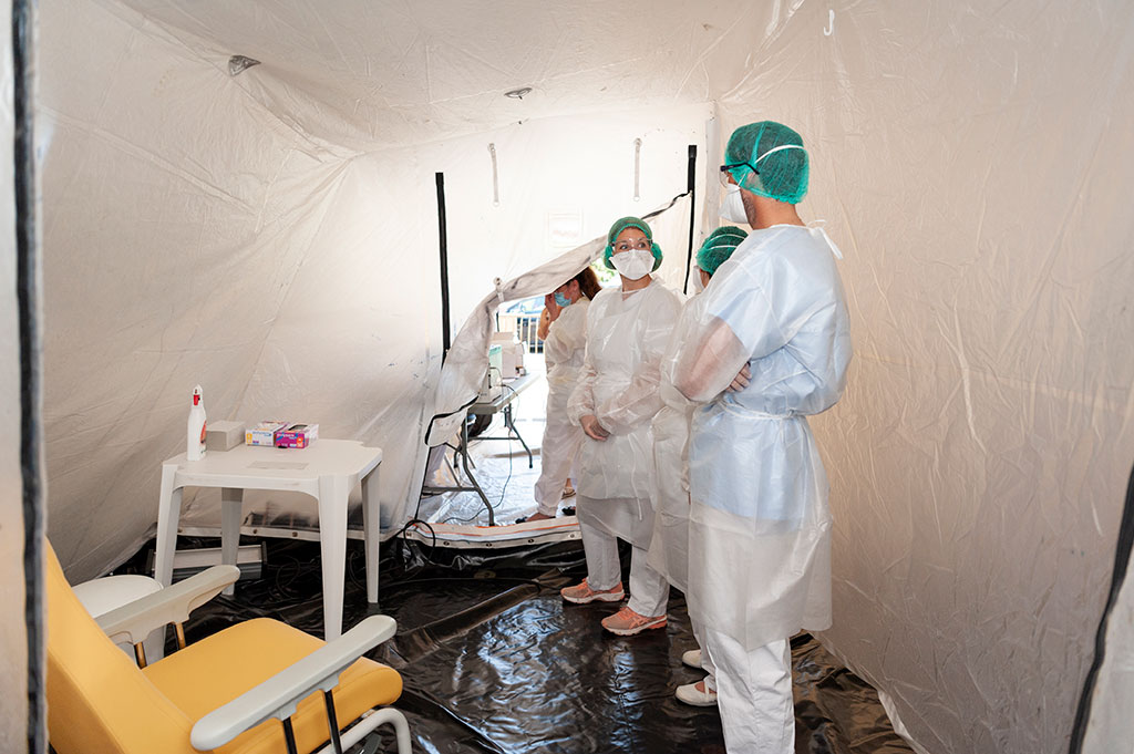 Intérieur du centre de prélèvements Covid-19 à Saint-Julien.