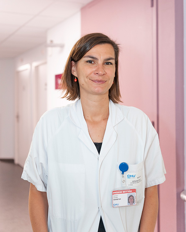 Clotilde Hennetier, chirurgienne gynécologue