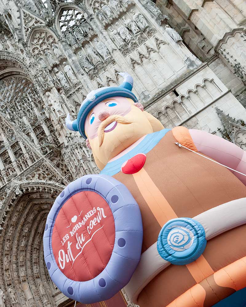 Olaf, mascotte des Normands ont du cœur