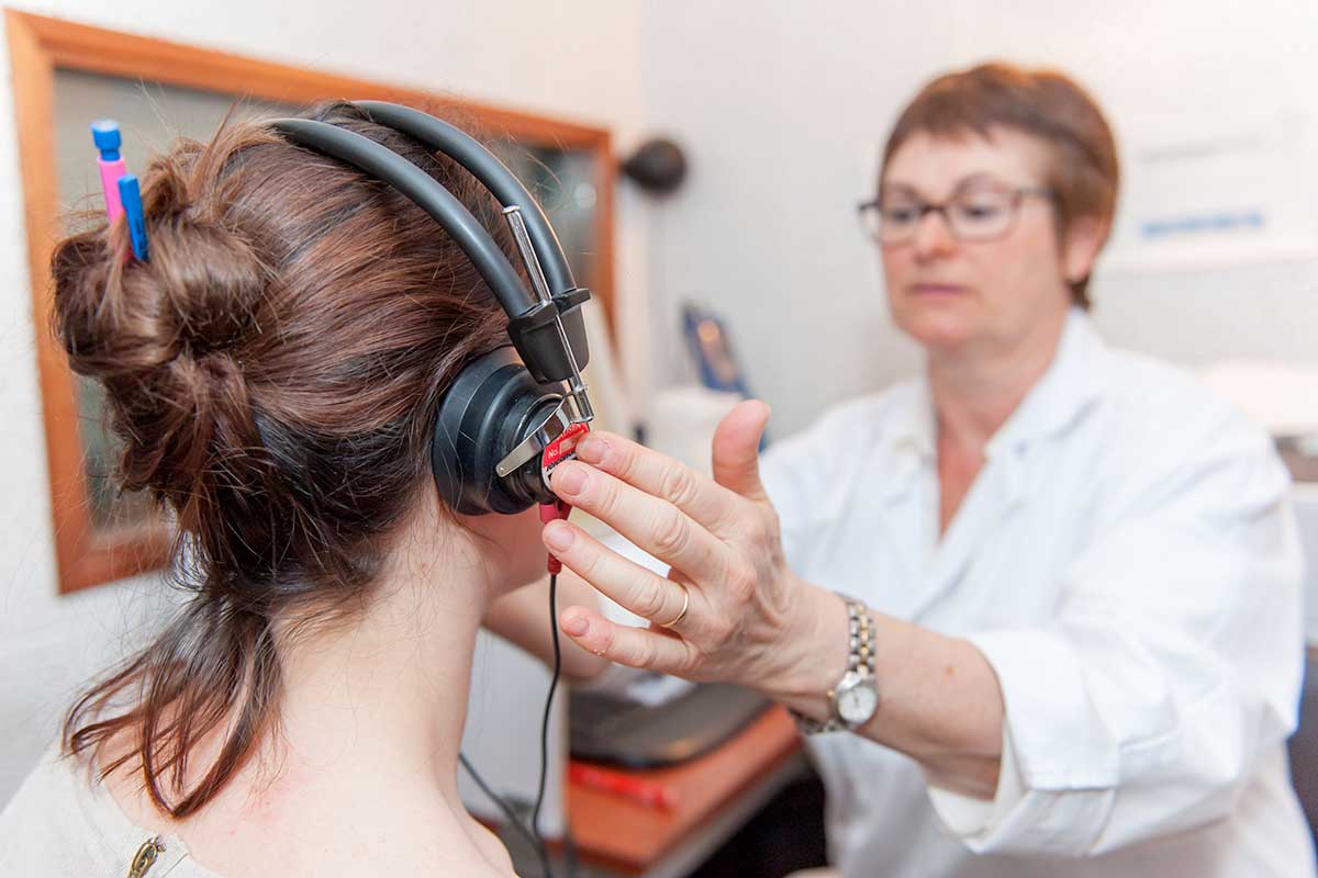 Test audio entre le spécialiste et la patiente