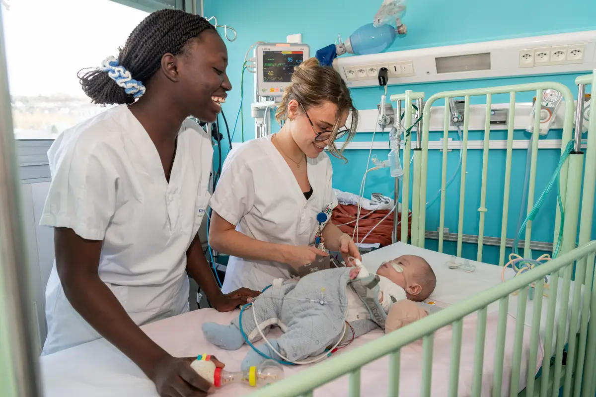 Nourrisson 5 en chambre pediatrie